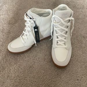 Sorel Out N About Sea Salt Gum Wedge Boots Shoes Waterproof Size 8 NEW